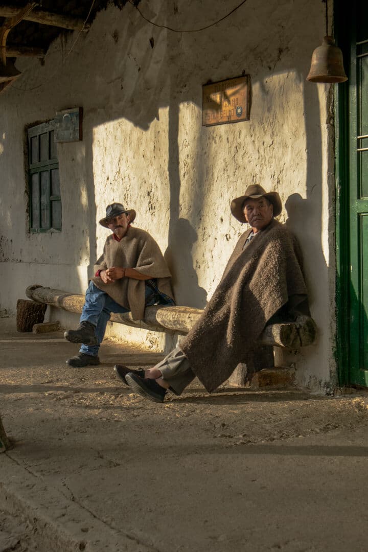 Adentrándose en el silencio de la trocha